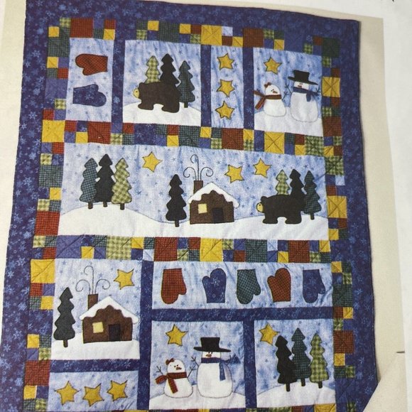 McCalls Crafts Tradition Quilt Mantle Cover Pillow and Stockings Pattern 2443 - Picture 7 of 8